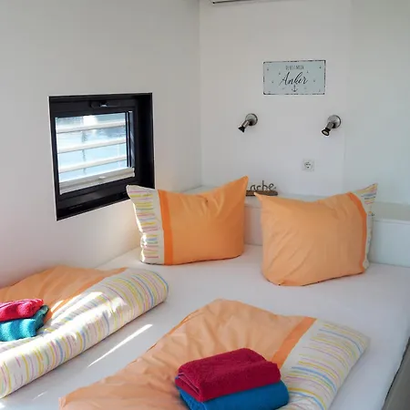 Ostsee Hausboot In Boltenhagen - Floating 44 Boot 4 * Boltenhagen (Ostseebad)