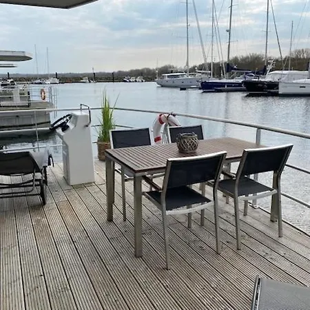 Prázdninový dům Ostsee Hausboot In Boltenhagen - Floating 44 Boot 4